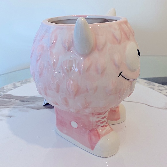 Cobwebs & Cauldrons - Pink Monster in Sneakers - 20oz Ceramic Mug - Picture 4 of 5